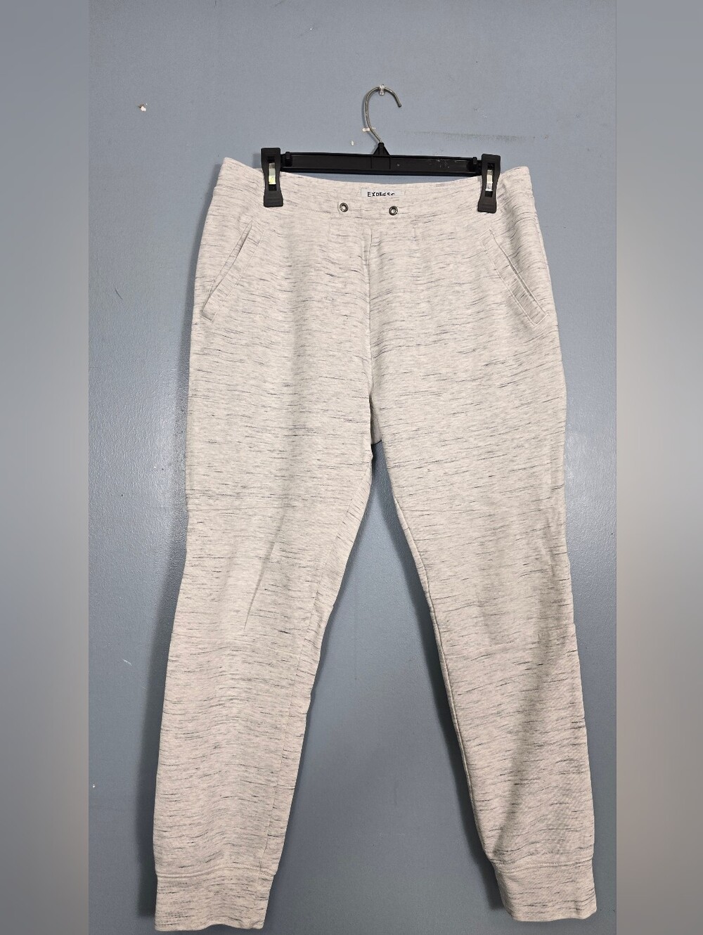 Express Jogger in Light Cream